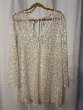 Cream Lace V-Neck Long Sleeve Beach Dress with Tie-Back